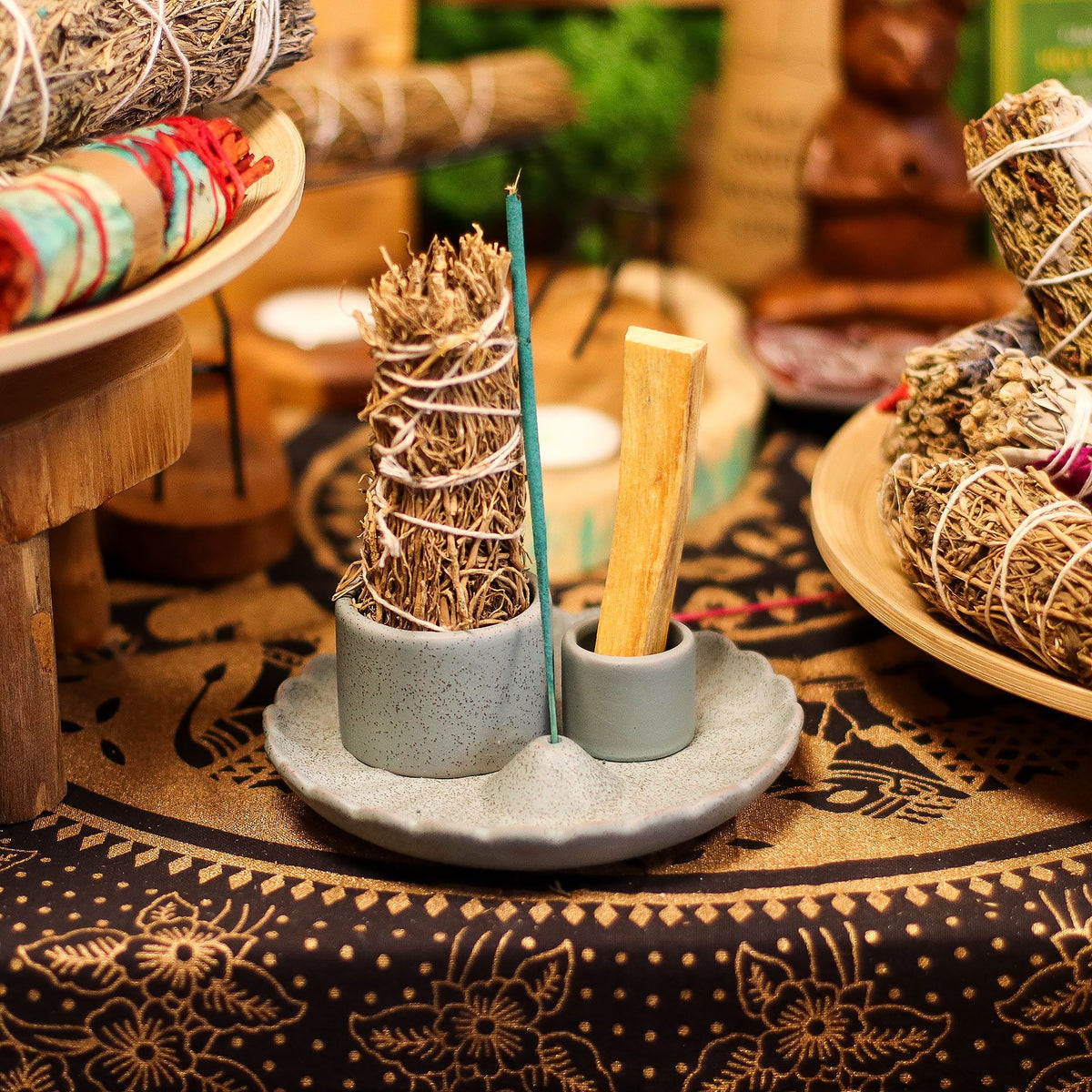 Palo Santo Stick & Smudge Holder - Blue