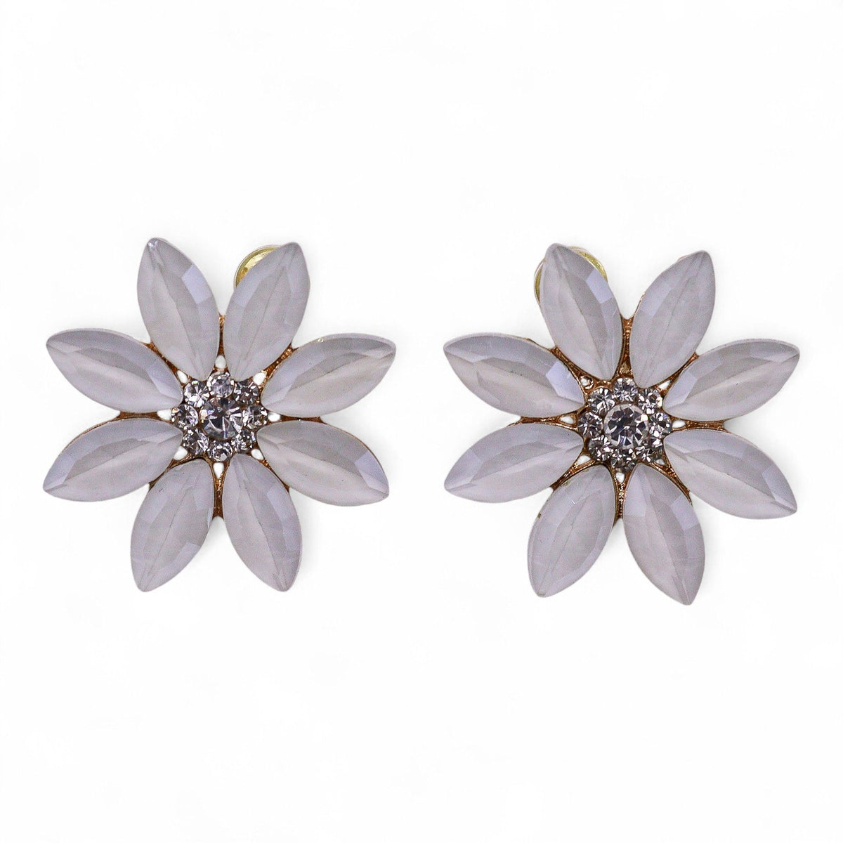 Pearl Vintage Glass Flower Earrings