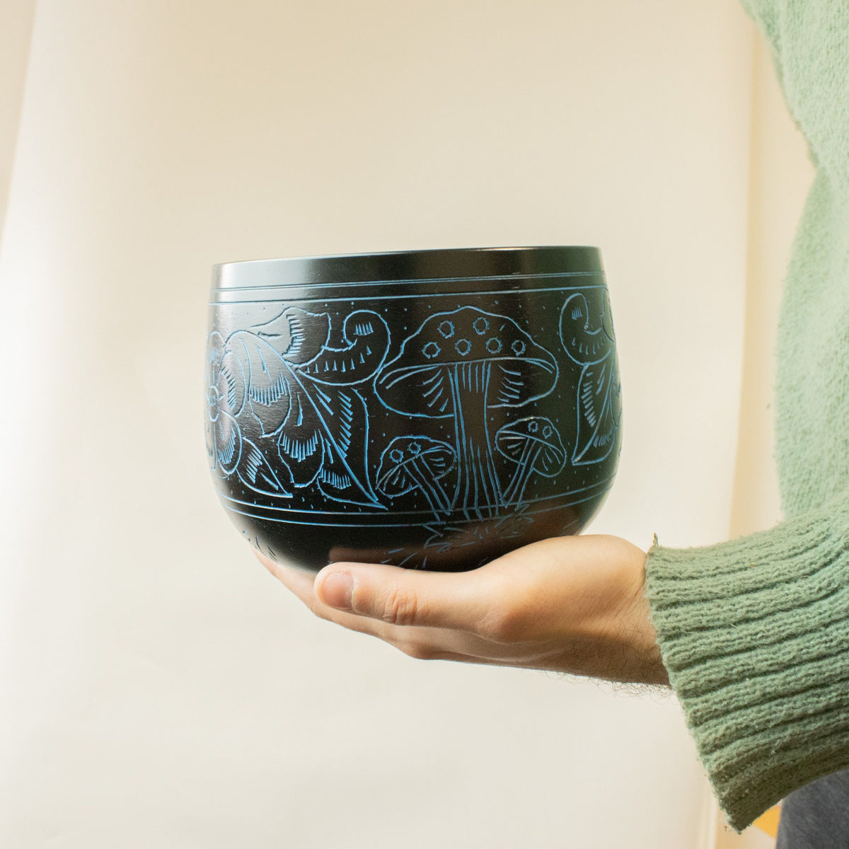 Cauldron Singing Bowl - Magic Mushroom - Blue