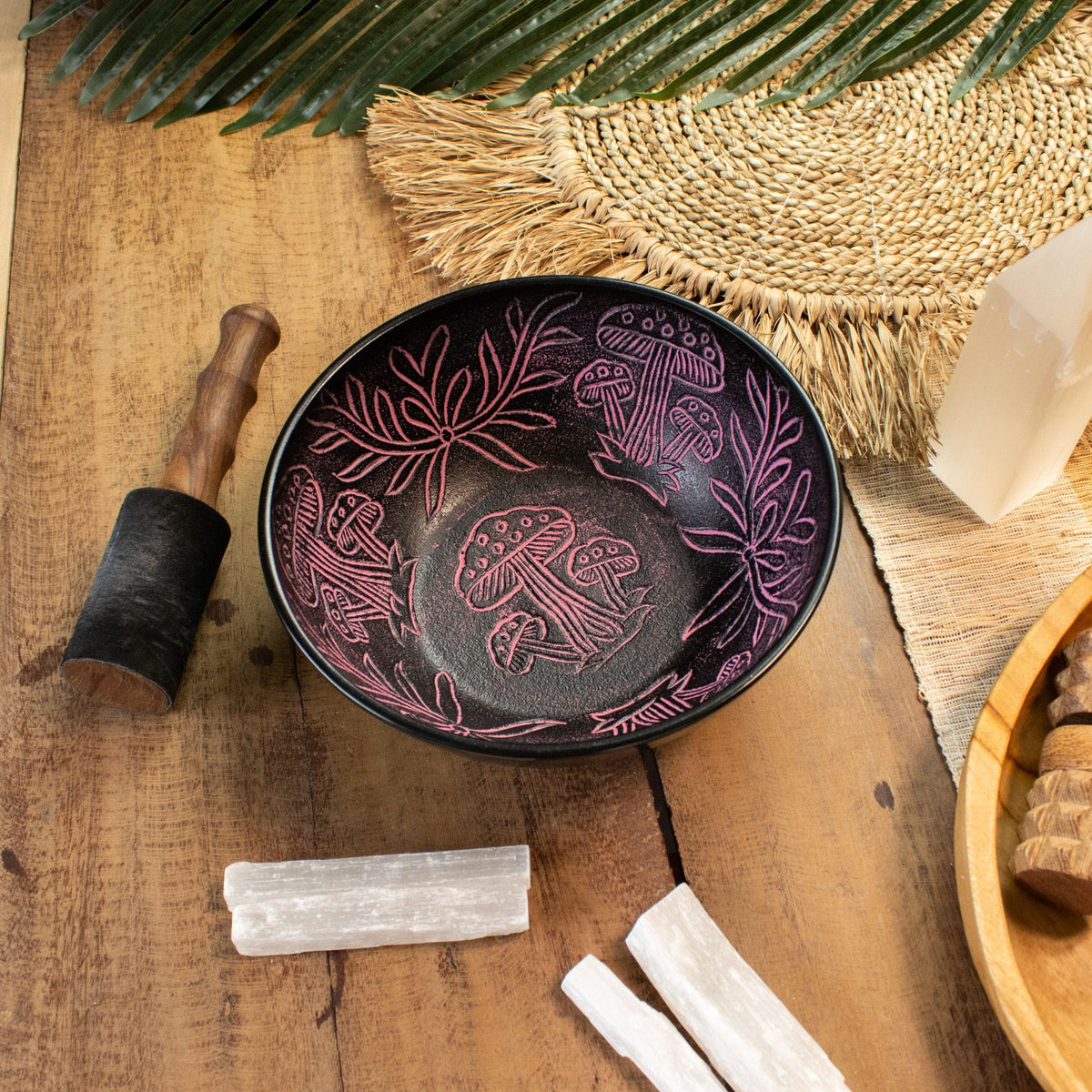 Aluminum Singing Bowl - Magic Mushroom - Pink