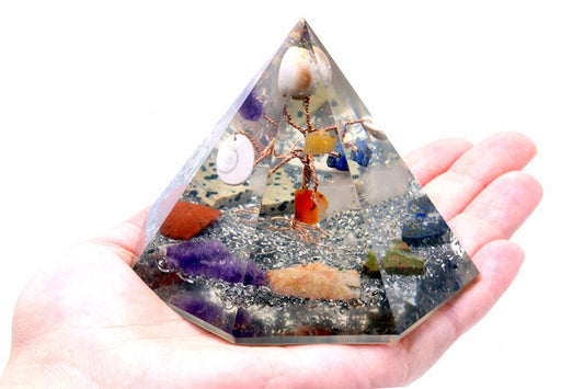 Orgonite 7 sided Pyramid - Gemstone Wisdom Tree