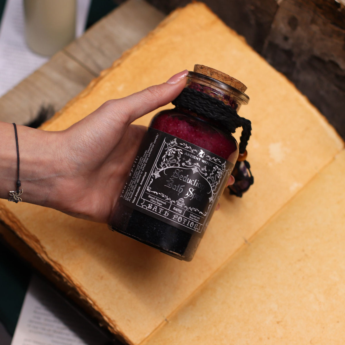 Ancient Witch Bath Potion - Amethyst - Seduction